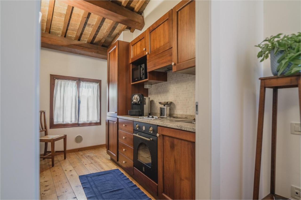 Le Camere Di Palazzo Bortolan Treviso Exterior foto